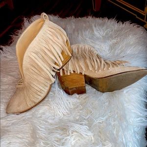 Coconuts fringe booties